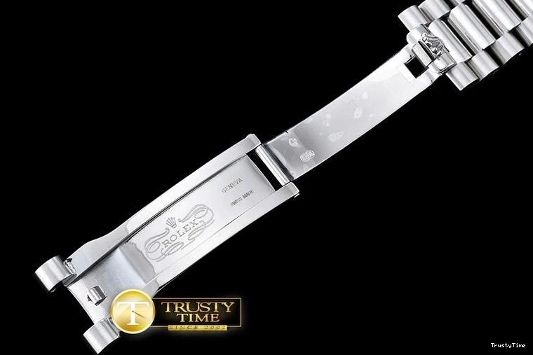 0118 RDD0207C – DayDate SunProtective 674